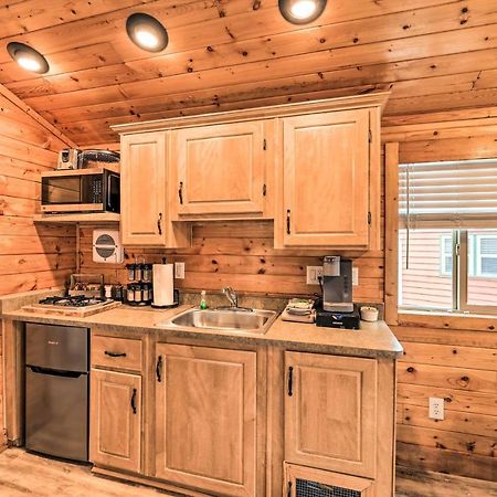 Beautiful New Bern Studio Cabin With Fire Pit! المظهر الخارجي الصورة