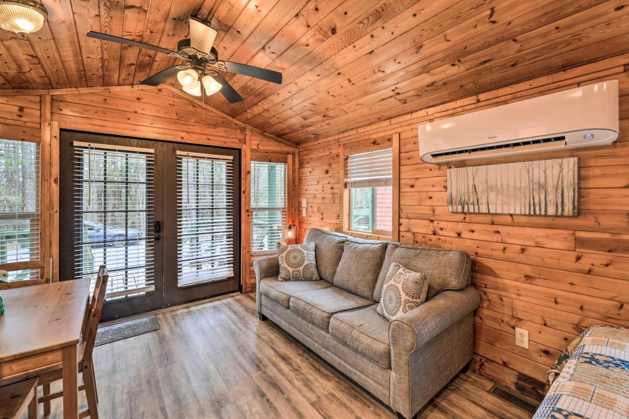 Beautiful New Bern Studio Cabin With Fire Pit! المظهر الخارجي الصورة