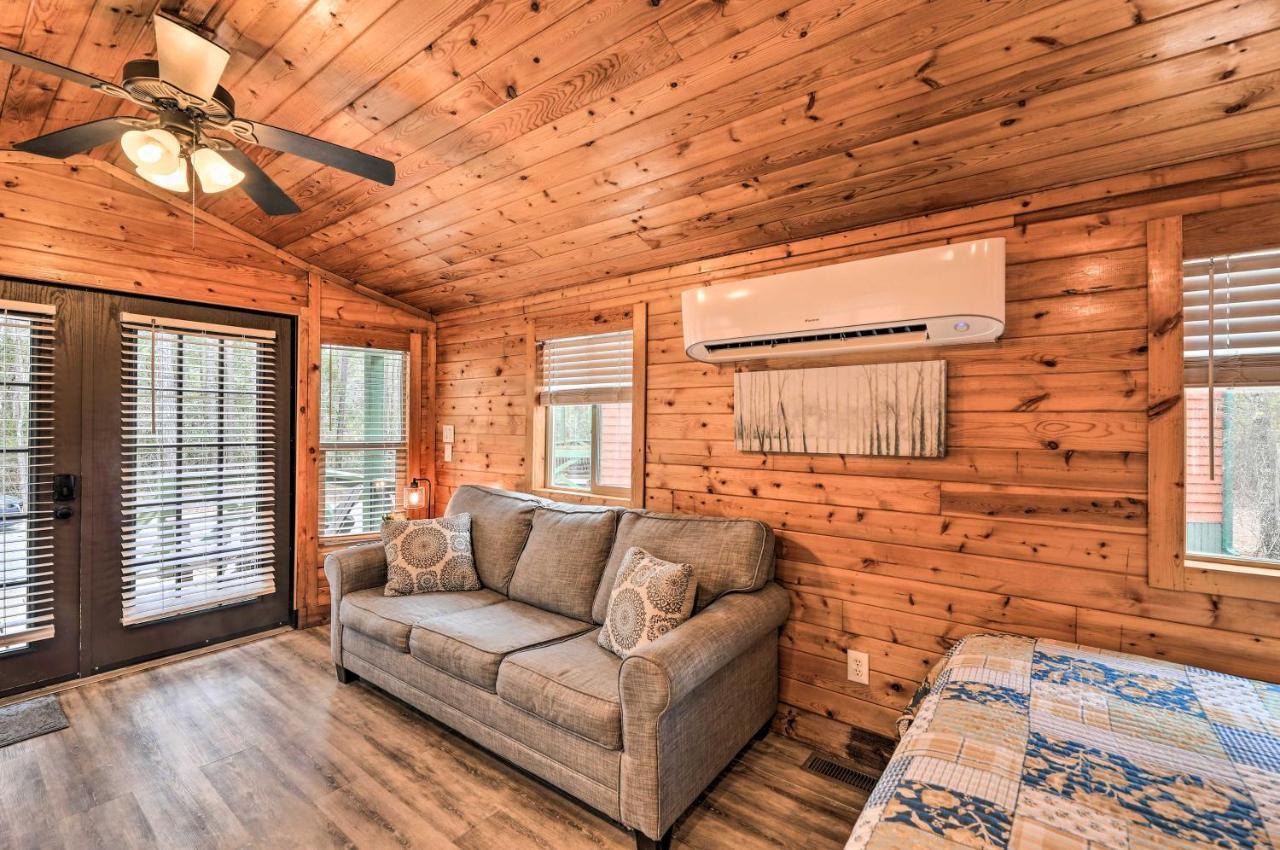 Beautiful New Bern Studio Cabin With Fire Pit! المظهر الخارجي الصورة