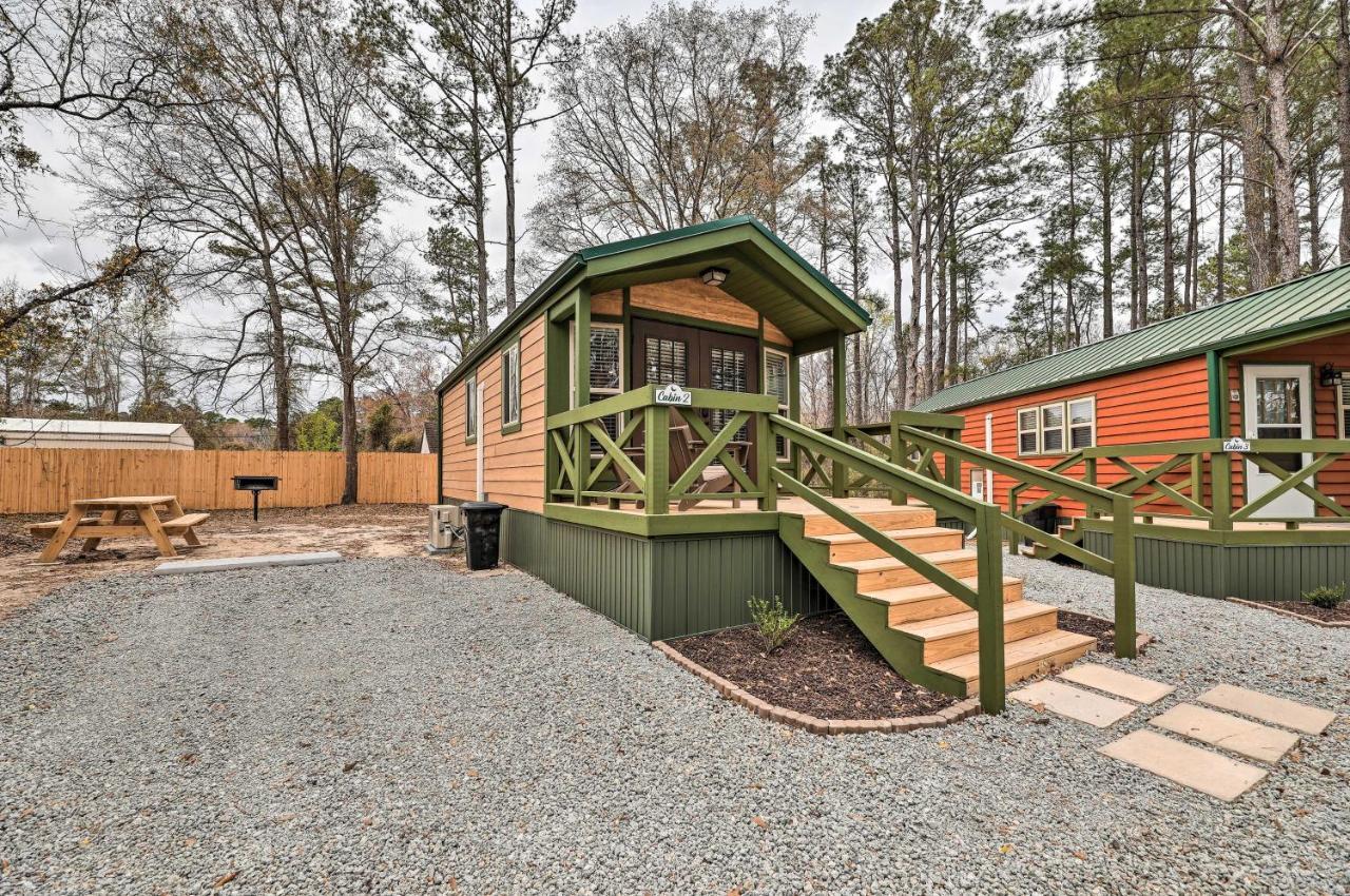 Beautiful New Bern Studio Cabin With Fire Pit! المظهر الخارجي الصورة